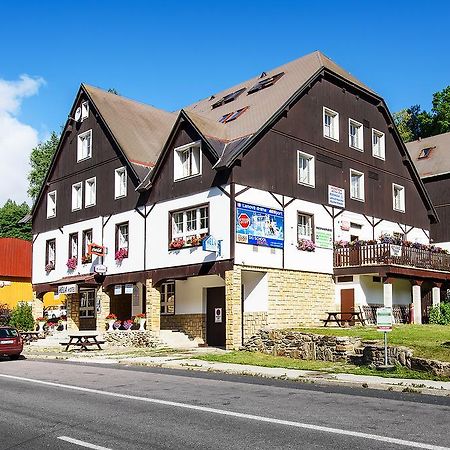 Hotel Hela Pec pod Snezkou Exterior foto