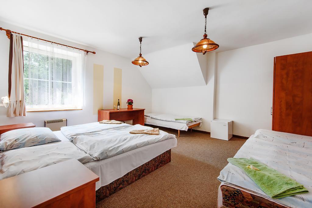 Hotel Hela Pec pod Snezkou Quarto foto