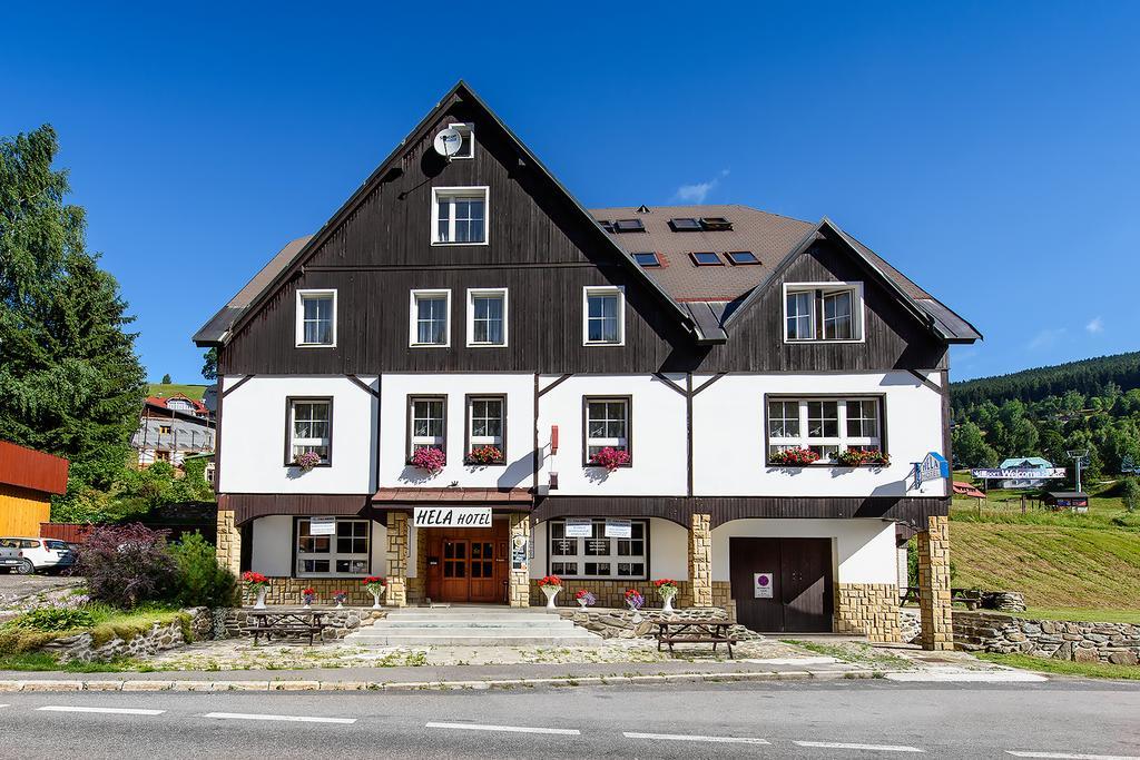 Hotel Hela Pec pod Snezkou Exterior foto