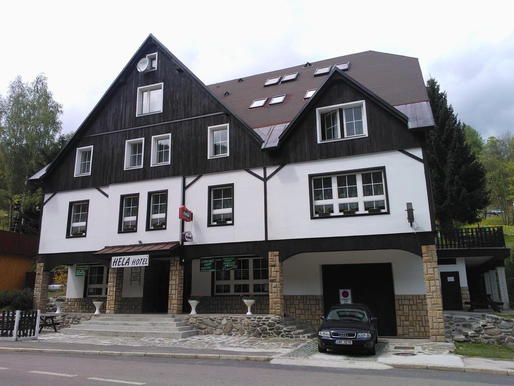 Hotel Hela Pec pod Snezkou Exterior foto