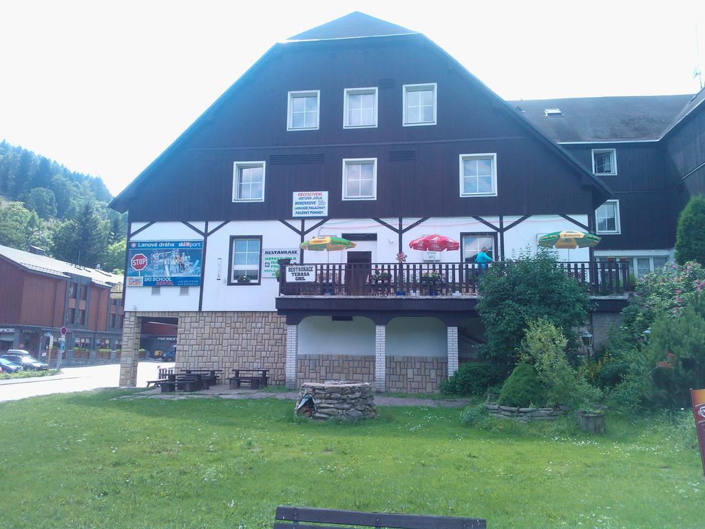 Hotel Hela Pec pod Snezkou Exterior foto