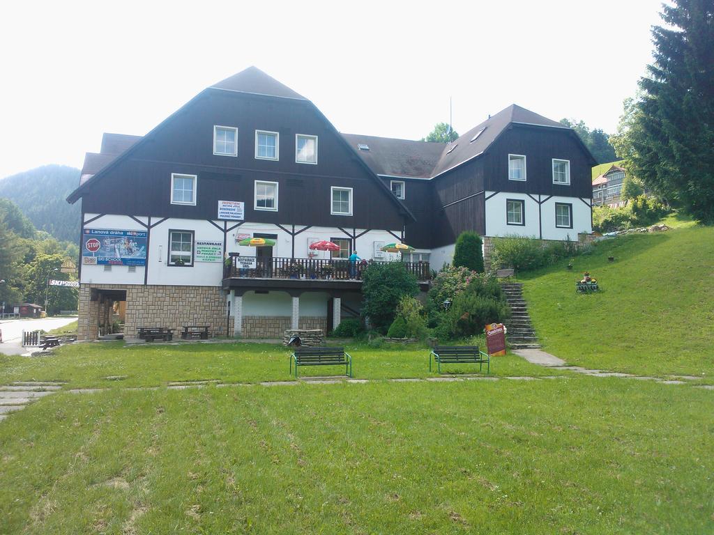 Hotel Hela Pec pod Snezkou Exterior foto