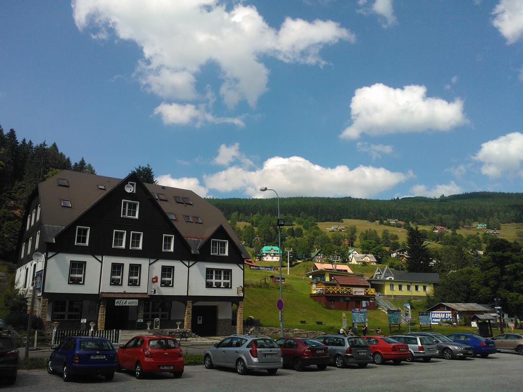 Hotel Hela Pec pod Snezkou Exterior foto