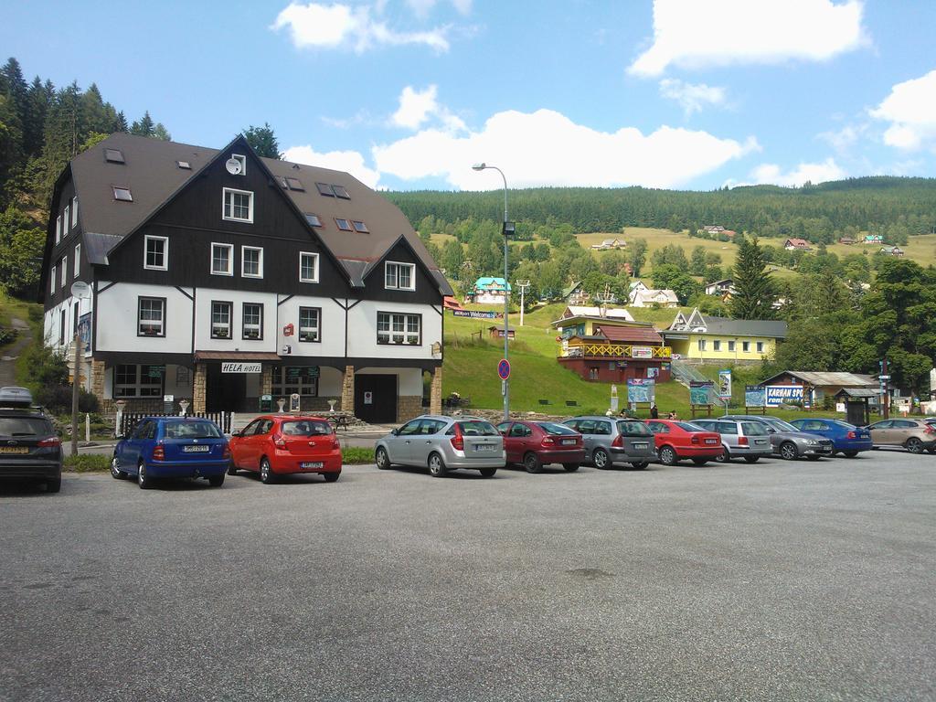 Hotel Hela Pec pod Snezkou Exterior foto